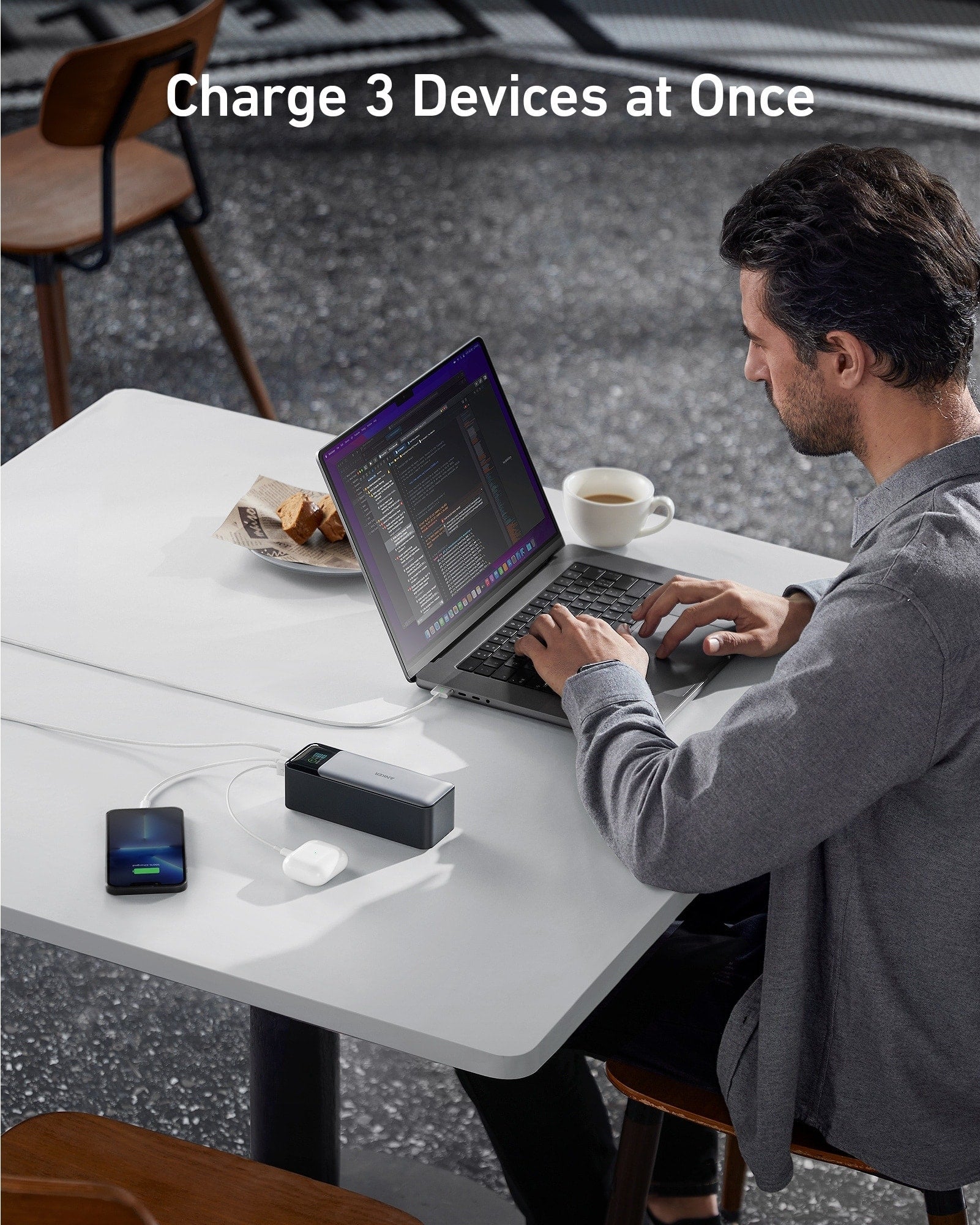 Anker 737 24K 140W Power Bank.
